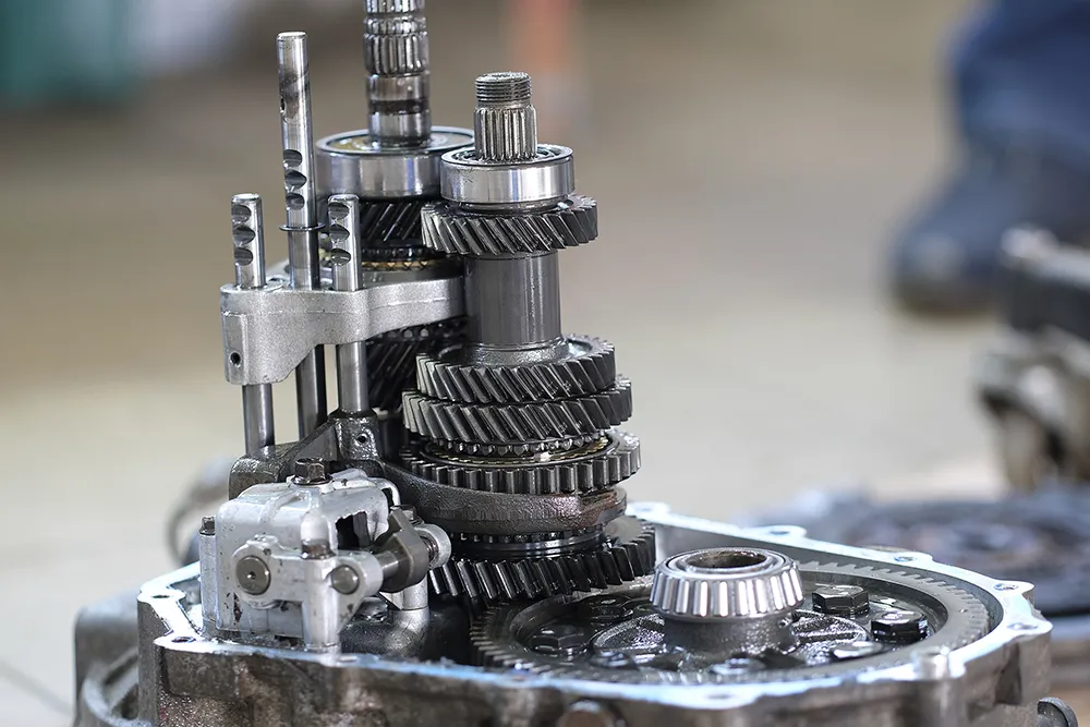 5 Reasons Why You Should Change Your Transmission Fluid