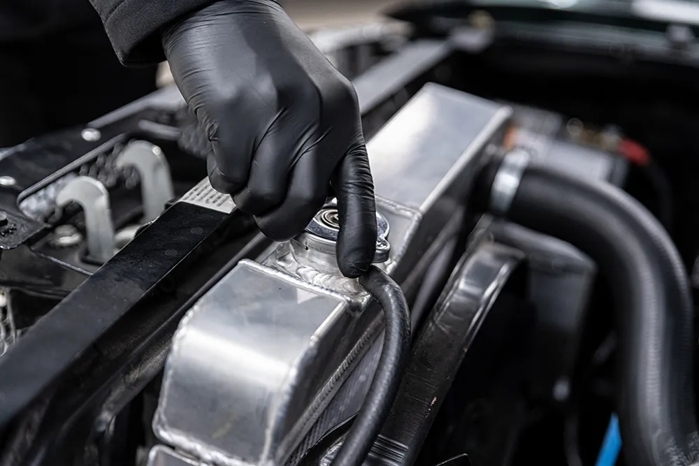 Radiator Replacement - Dealing With Radiator Leaks In Your Vehicle